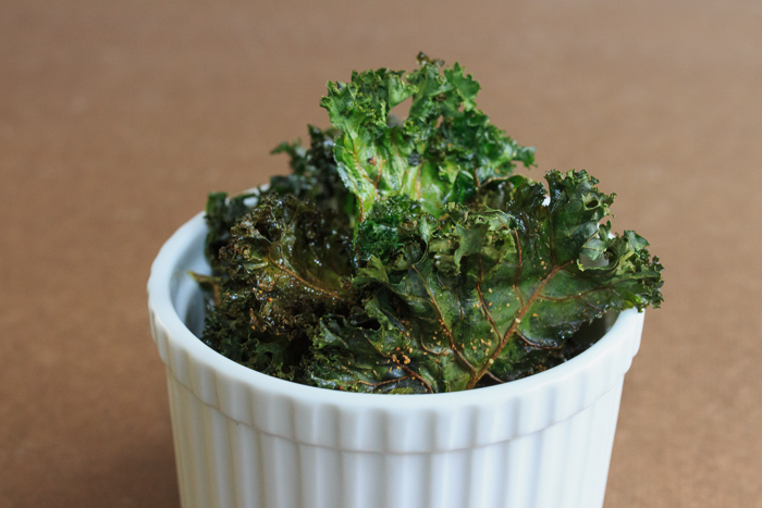 Crispy Baked Kale Chips  |  Lemon & Mocha