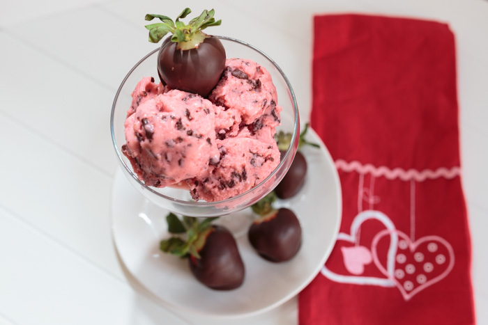 Chocolate Covered Strawberry Frozen Yogurt