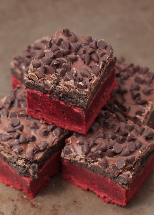 Red Velvet Oreo Truffle Chocolate Crunch Brownies  |  Lemon & Mocha