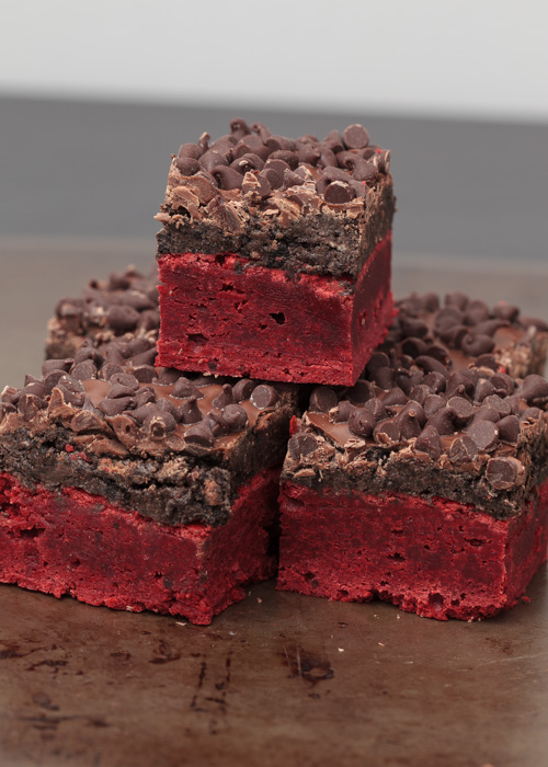 Red Velvet Oreo Truffle Chocolate Crunch Brownies  |  Lemon & Mocha