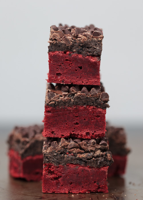 Red Velvet Oreo Truffle Chocolate Crunch Brownies  |  Lemon & Mocha