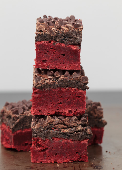 Red Velvet Oreo Truffle Chocolate Crunch Brownies  |  Lemon & Mocha