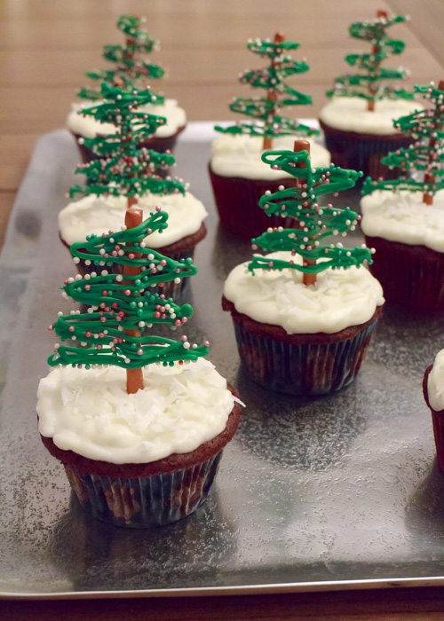 Christmas Tree Cupcakes  |  Lemon & Mocha