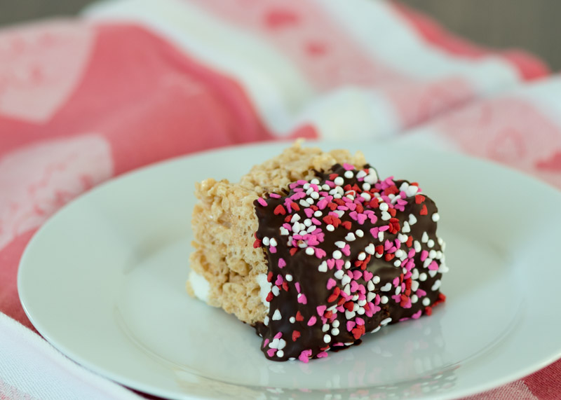 Chocolate Dipped Browned Butter Rice Krispie Treats  |  Lemon & Mocha