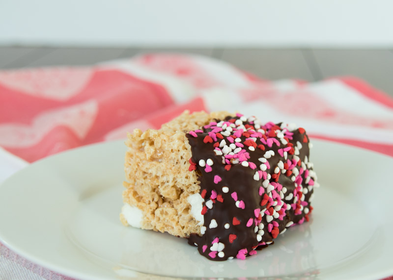 Chocolate Dipped Browned Butter Rice Krispie Treats  |  Lemon & Mocha