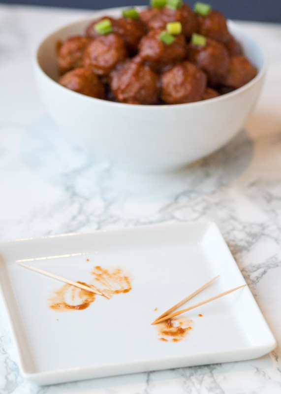 Best Slow Cooker Cocktail Meatballs  |  Lemon & Mocha