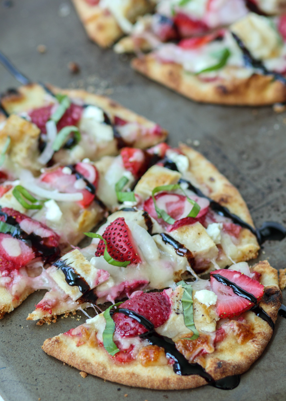Mini Strawberry Balsamic Pizzas with Chicken & Sweet Onion  |  Lemon & Mocha