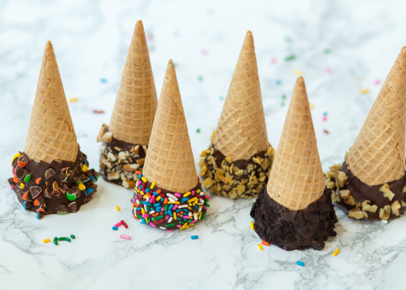 Chocolate Dipped Ice Cream Cones  |  Lemon & Mocha