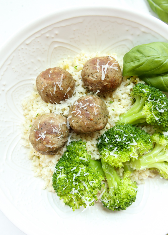 Baked Pesto Turkey Meatballs over Lemon Cauliflower Rice  |  Lemon & Mocha