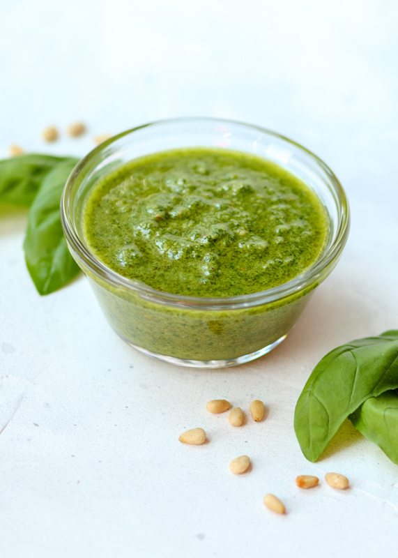 Homemade Basil Pesto  |  Lemon & Mocha