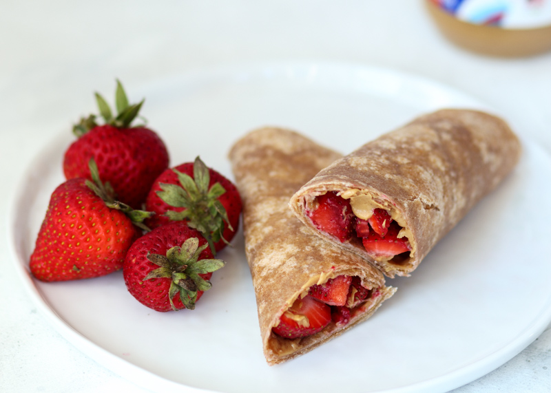 Strawberry Peanut Butter Wraps  |  Lemon & Mocha