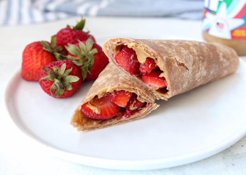 Strawberry Peanut Butter Wraps  |  Lemon & Mocha