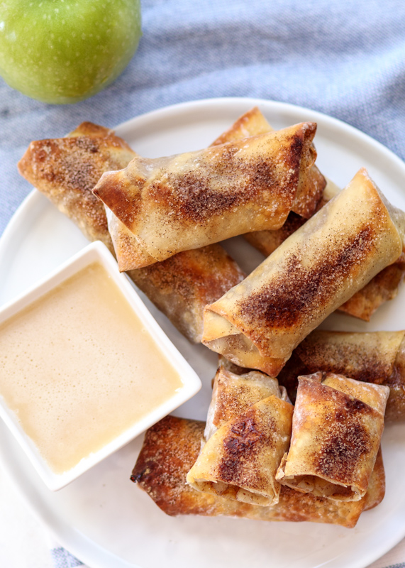 Crispy Baked Apple Pie Bites with a Chai Vanilla Dipping Sauce  |  Lemon & Mocha