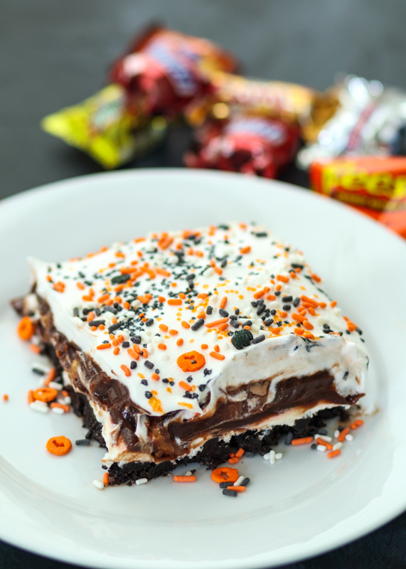 Leftover Halloween Candy Chocolate Lasagna  |  Lemon & Mocha