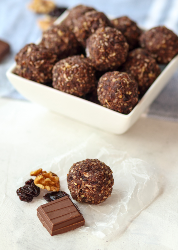 Chocolate Cherry Coconut Energy Balls  |  Lemon & Mocha