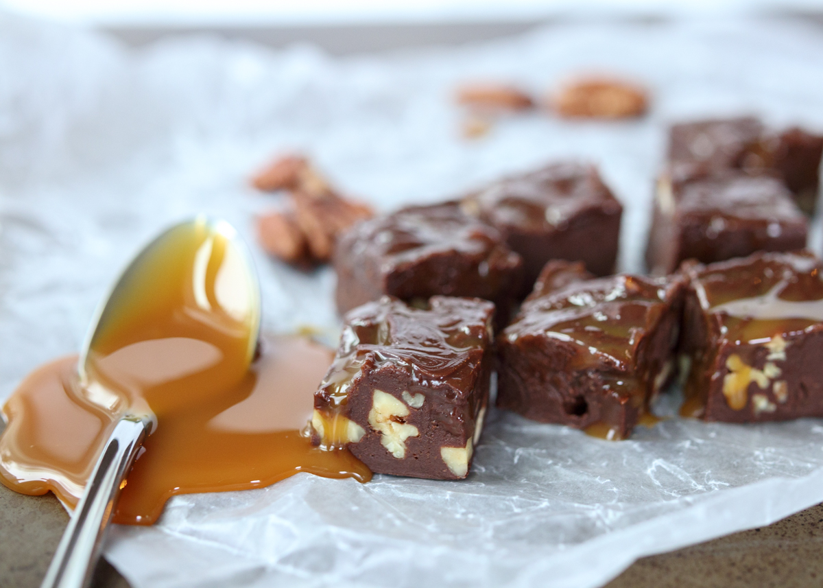 Turtle Caramel Pecan Fudge  |  Lemon & Mocha