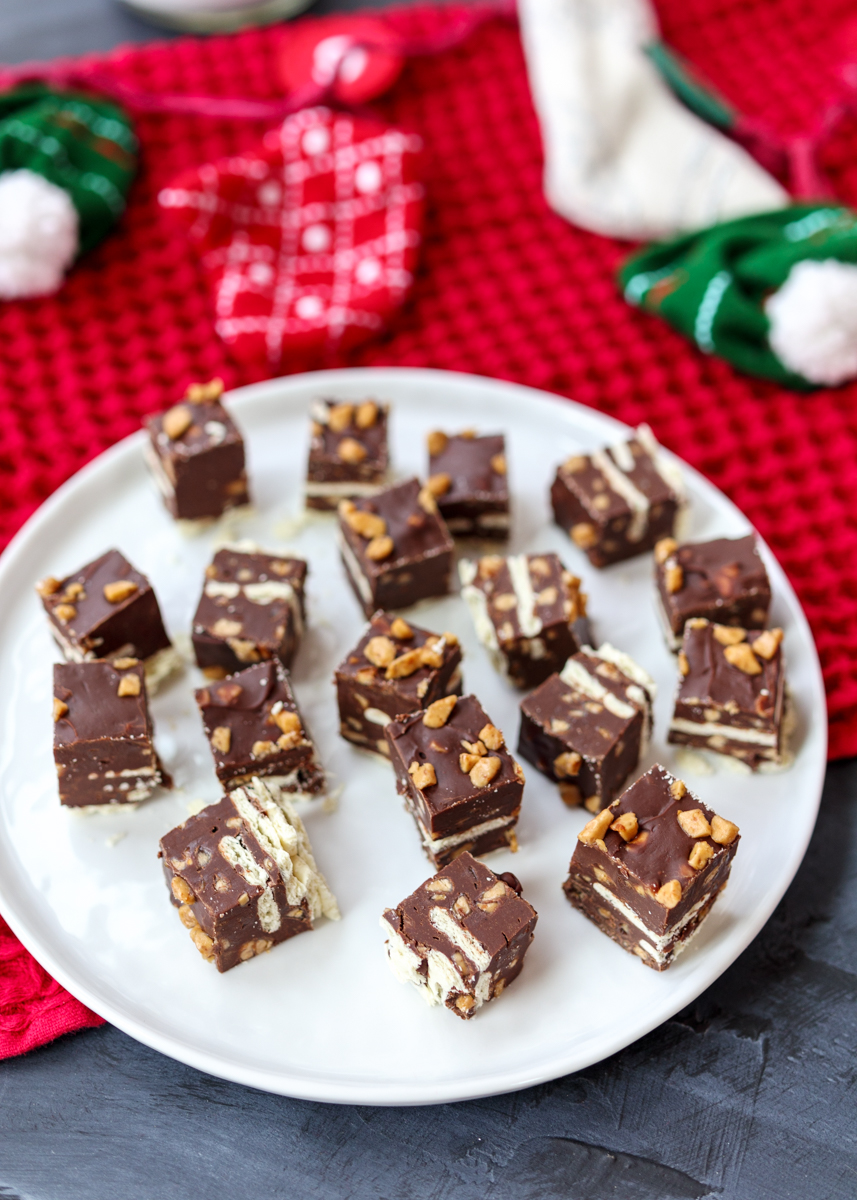 Saltine Toffee Fudge aka Christmas Crack Fudge  |  Lemon & Mocha