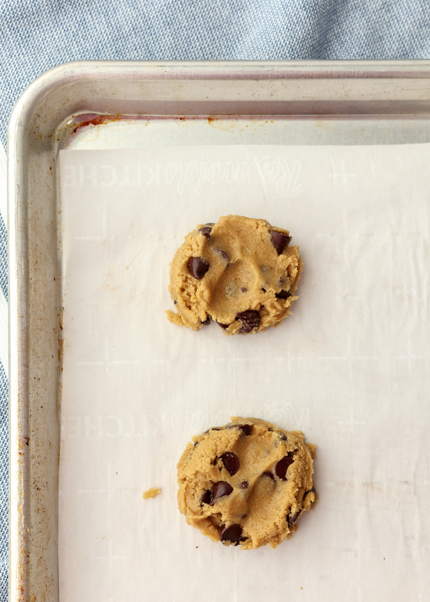 Nutella Stuffed Browned Butter Chocolate Chip Cookies  |  Lemon & Mocha