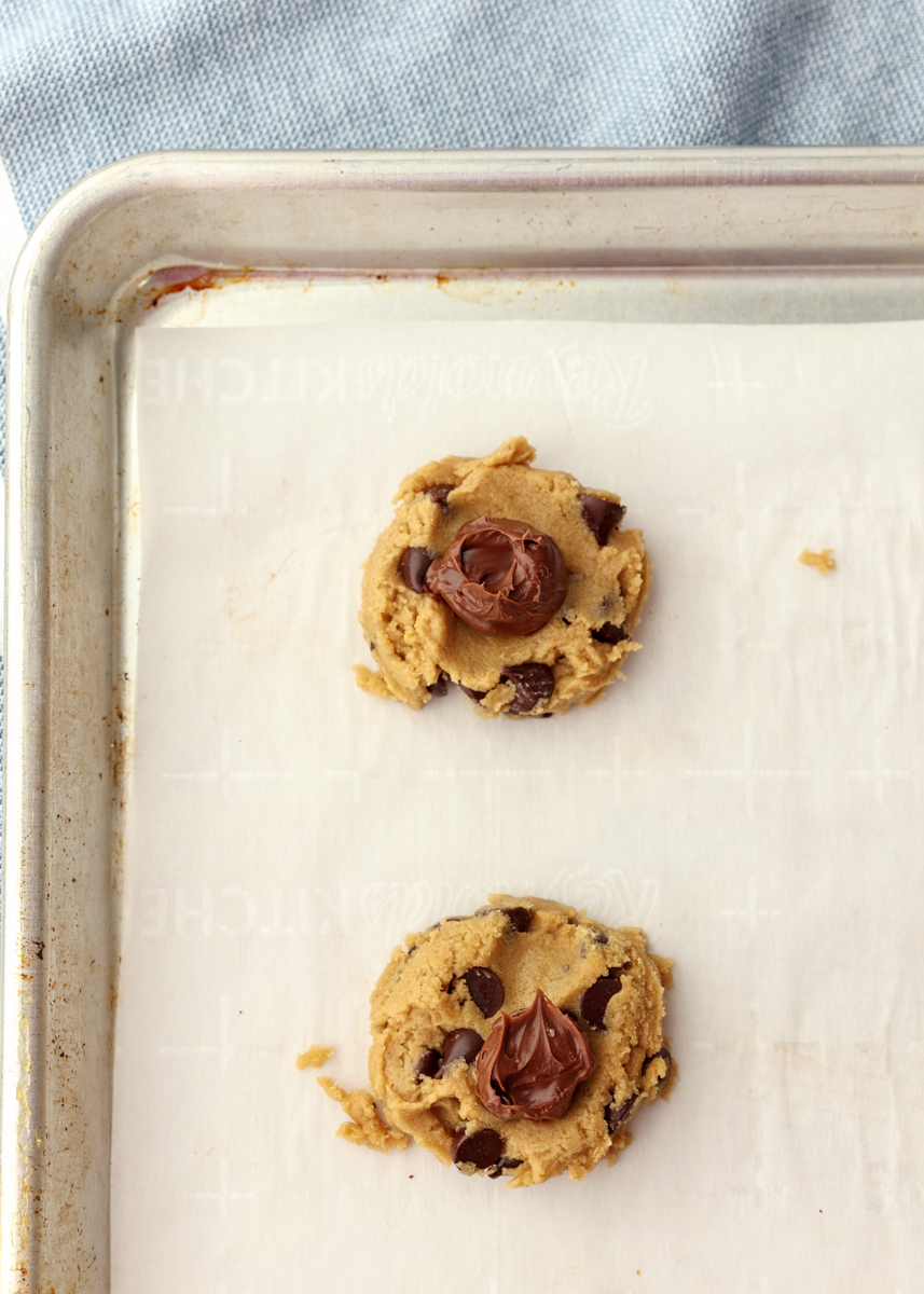 Nutella Stuffed Browned Butter Chocolate Chip Cookies  |  Lemon & Mocha