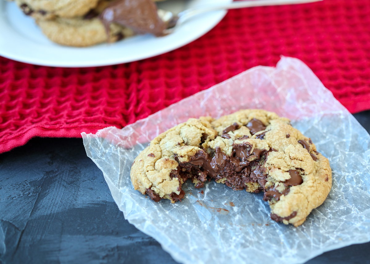 Nutella Stuffed Browned Butter Chocolate Chip Cookies  |  Lemon & Mocha