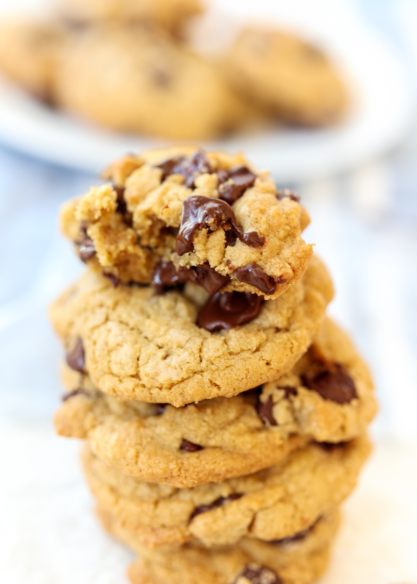 Perfect Chocolate Chip Cookies  |  Lemon & Mocha