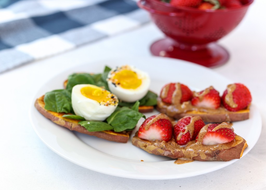 Sweet and Savory Breakfast Sweet Potato Toasts  |  Lemon & Mocha