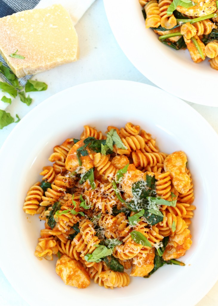 Skinny Chicken Fusilli Alla Vodka with Basil, Spinach and Parmesan  |  Lemon & Mocha