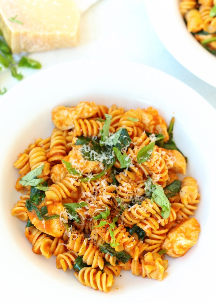 Skinny Chicken Fusilli Alla Vodka with Basil, Spinach and Parmesan  |  Lemon & Mocha