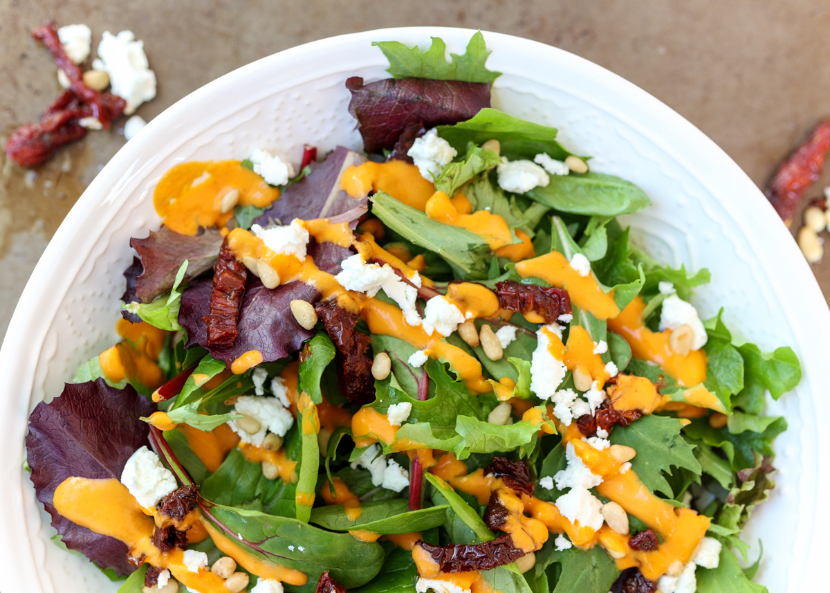 Mediterranean Salad with Roasted Red Pepper Vinaigrette  |  Lemon & Mocha