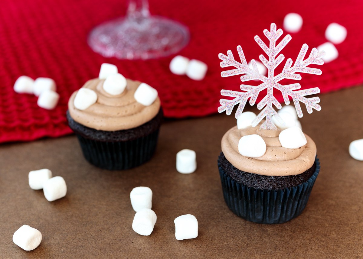 Hot Chocolate Cupcakes  |  Lemon & Mocha