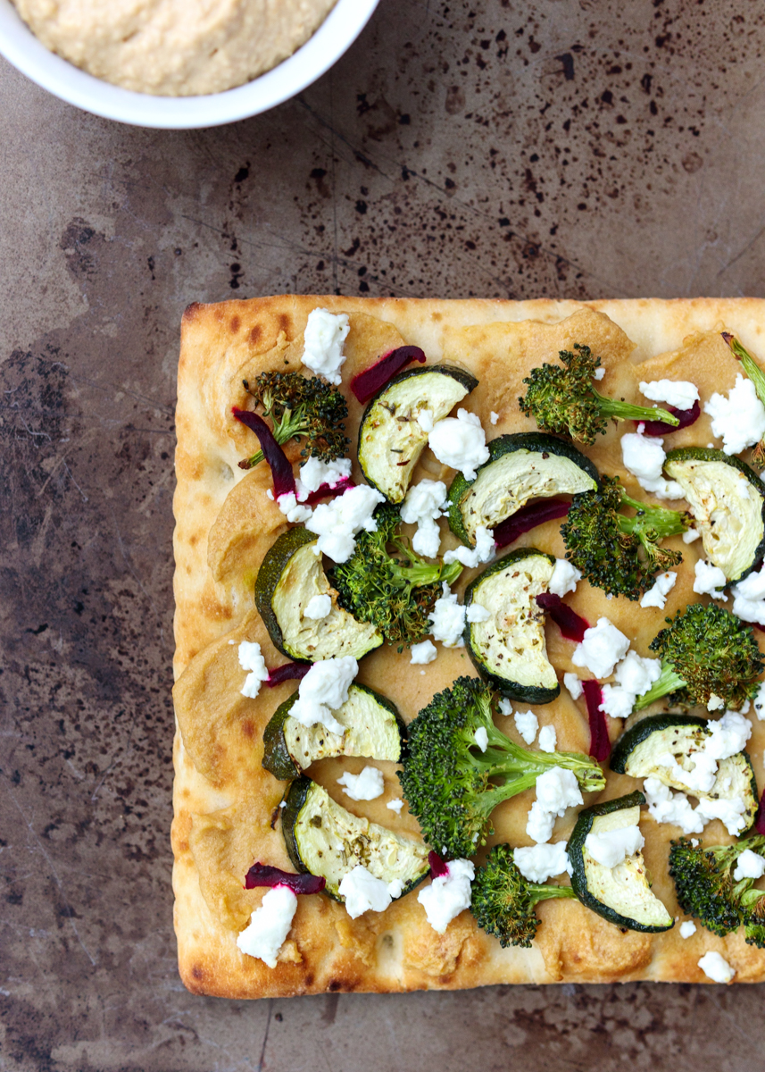 Hummus and Roasted Veggie Flatbread Pizza  |  Lemon & Mocha