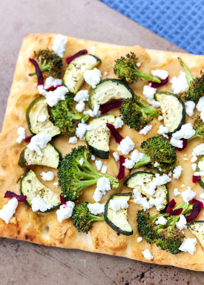 Hummus and Roasted Veggie Flatbread Pizza  |  Lemon & Mocha