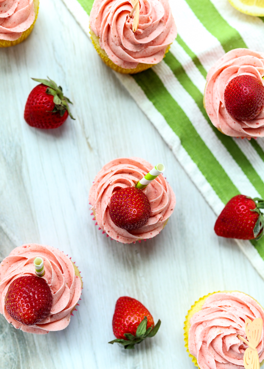 Strawberry Lemonade Cupcakes  |  Lemon & Mocha