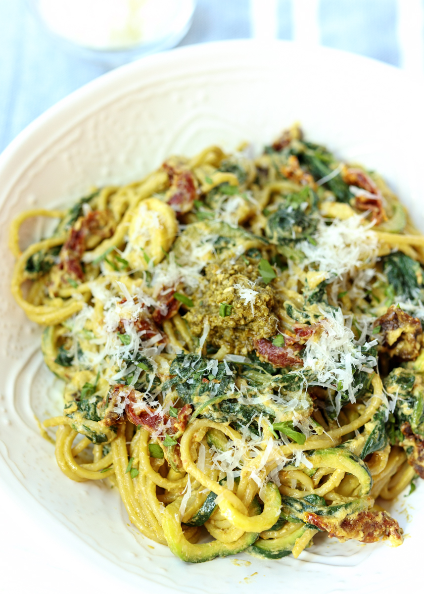 Healthy Creamy Pesto Pasta with Zucchini, Spinach and Sun-dried Tomatoes  |  Lemon & Mocha