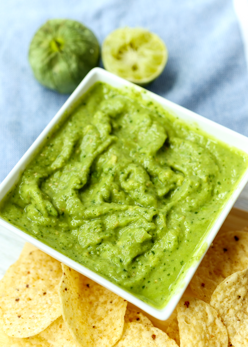 Tomatillo Guacamole  |  Lemon & Mocha