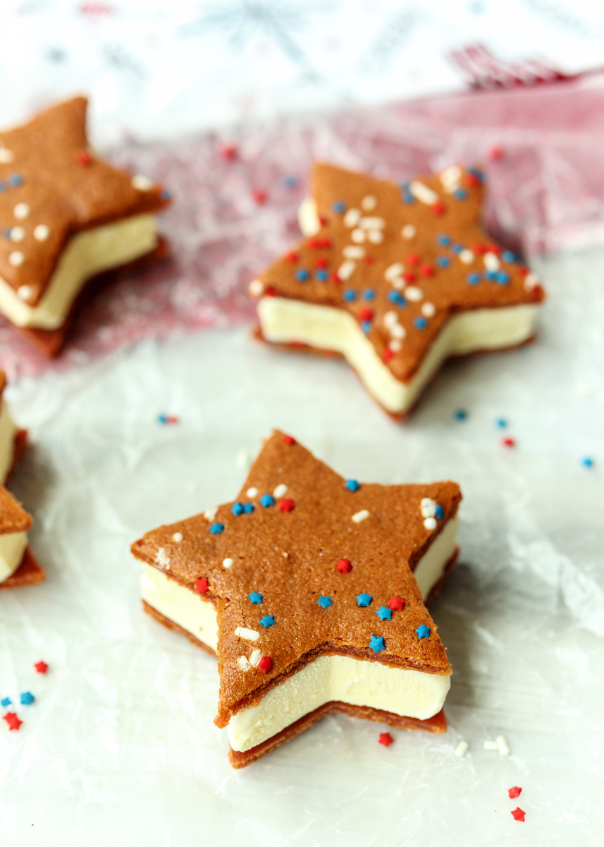 Ice Cream Sandwich Stars  |  Lemon & Mocha