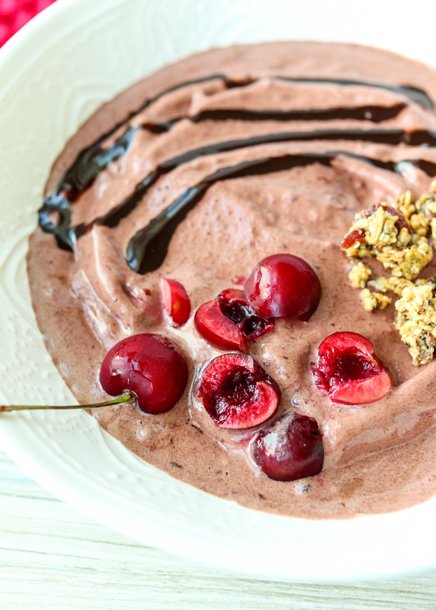 Chocolate Cherry Smoothie Bowl  |  Lemon & Mocha