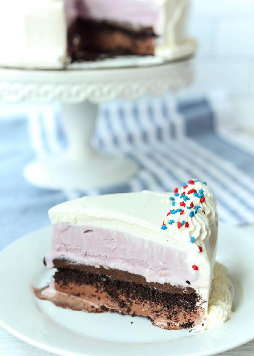 Classic Ice Cream Cake  |  Lemon & Mocha