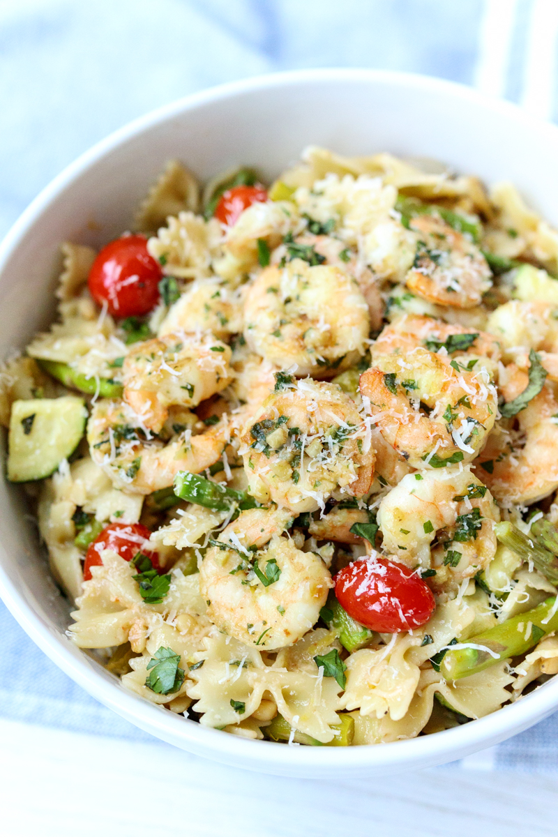 Pasta with Shrimp and Roasted Veggies in a Garlic Lemon Sauce  |  Lemon & Mocha