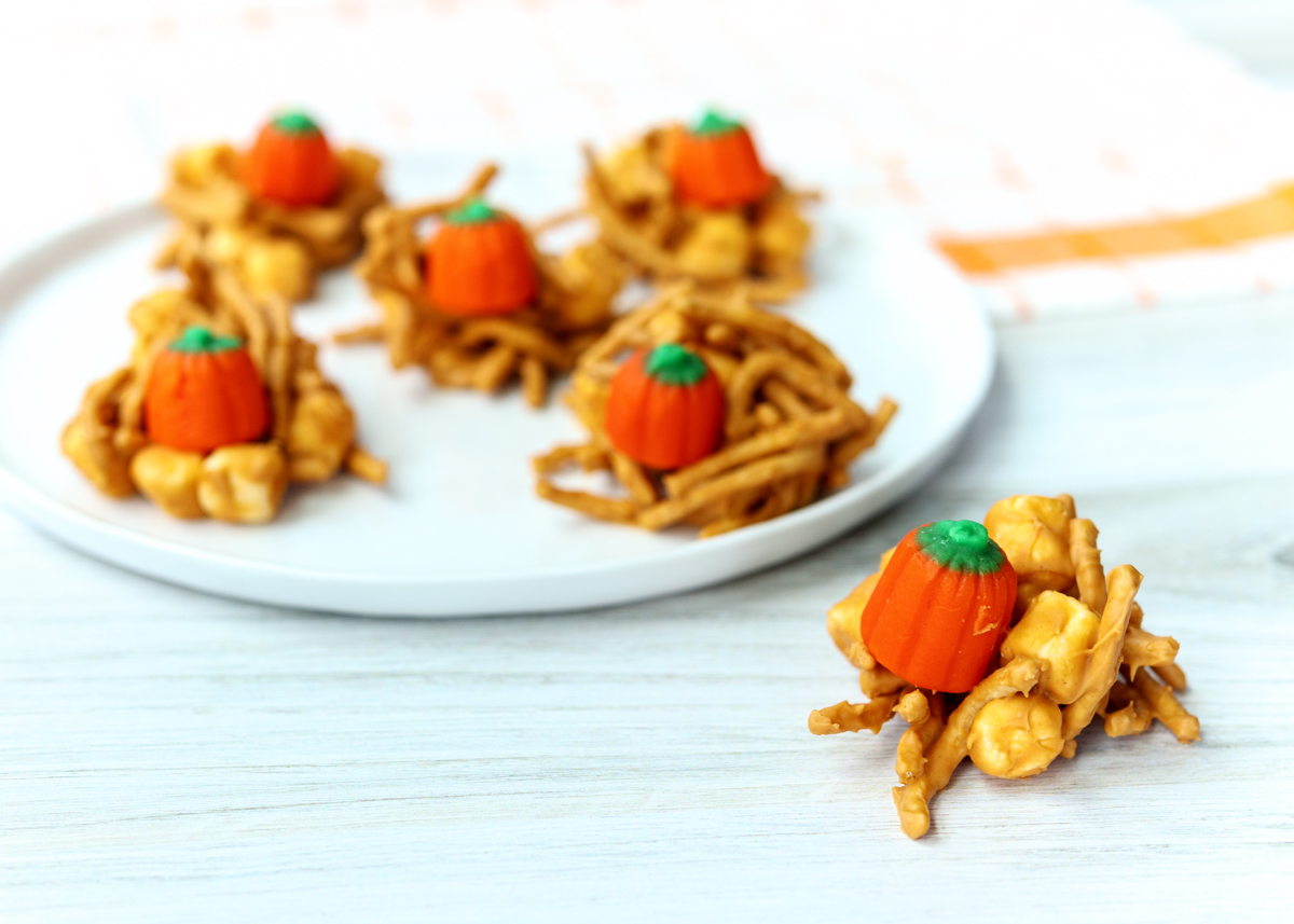 Butterscotch Pumpkin Haystacks  |  Lemon & Mocha