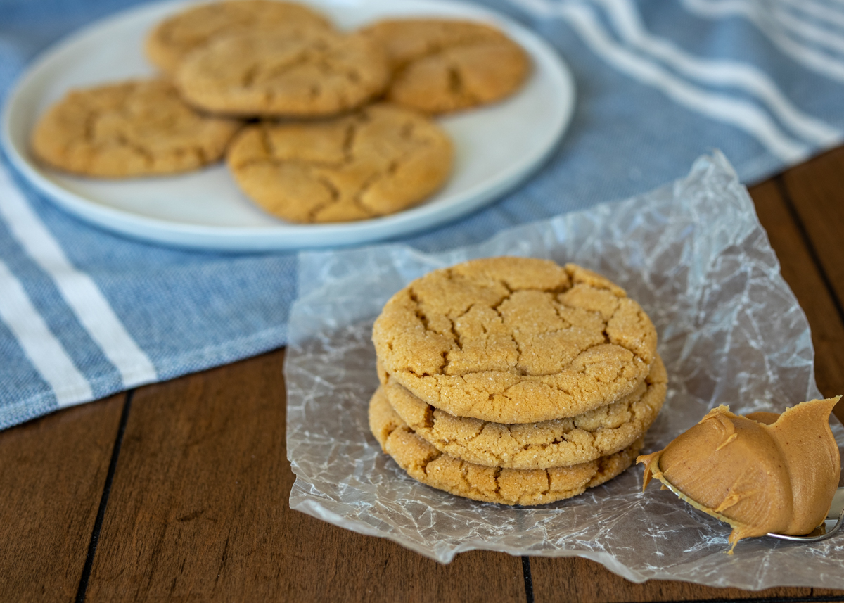 Chewy Peanut Butter Cookies  |  Lemon & Mocha