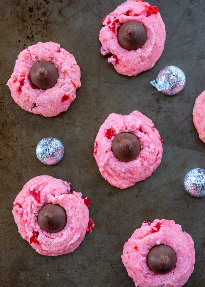 Cherry Kiss Cookies  |  Lemon & Mocha