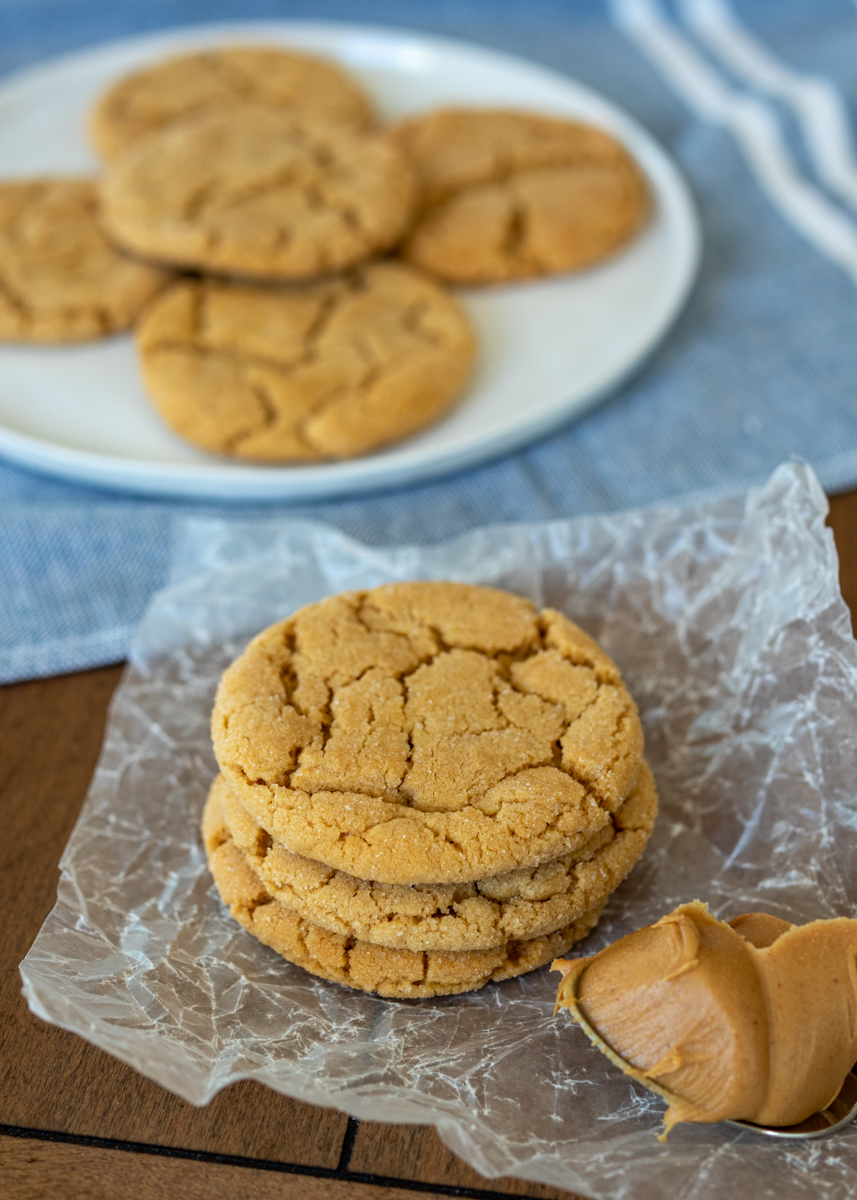 Chewy Peanut Butter Cookies  |  Lemon & Mocha