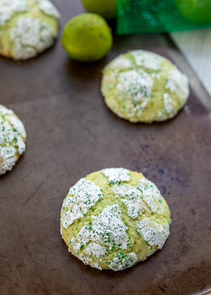 Key Lime Crackle Cookies  |  Lemon & Mocha