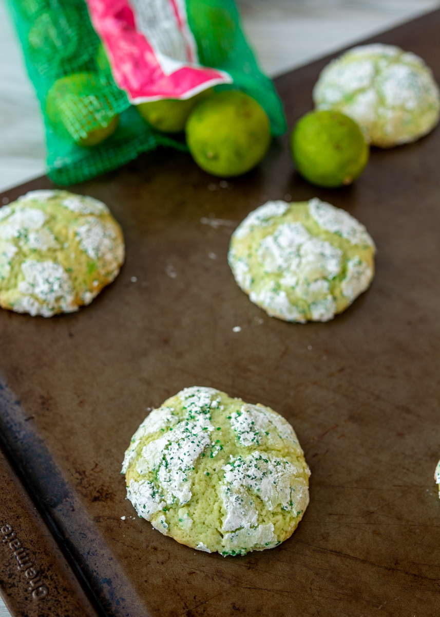 Key Lime Crackle Cookies  |  Lemon & Mocha