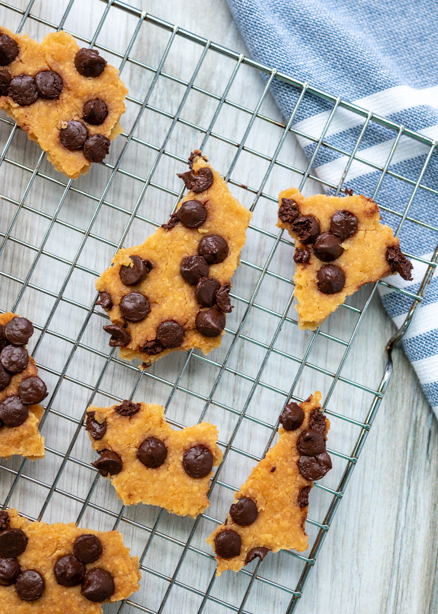 Chocolate Chip Cookie Brittle  |  Lemon & Mocha