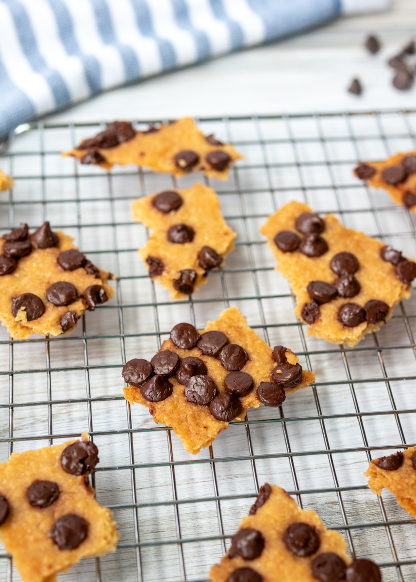 Chocolate Chip Cookie Brittle  |  Lemon & Mocha