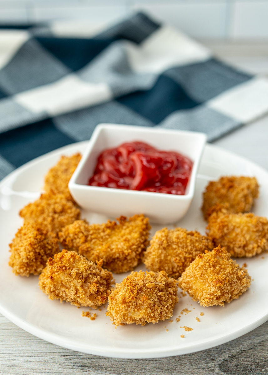 Freezer Friendly Easy Baked Chicken Nuggets  |  Lemon & Mocha