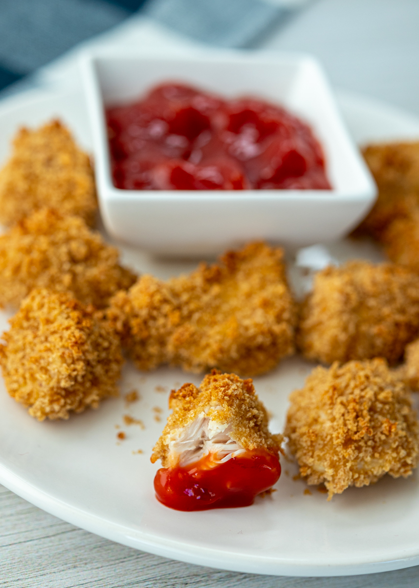 Freezer Friendly Easy Baked Chicken Nuggets  |  Lemon & Mocha